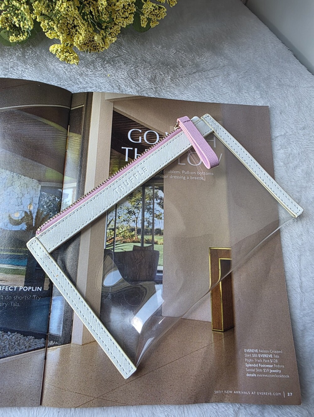 TRUFFLE Mini Clarity Clutch - White & Pink - Picture 5 of 6